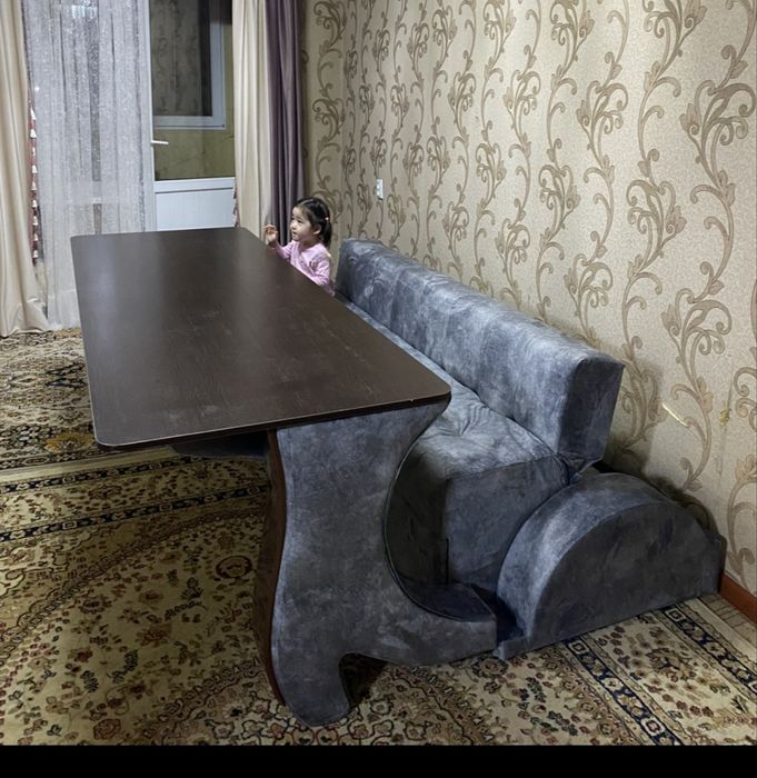 Продается диван 3/1