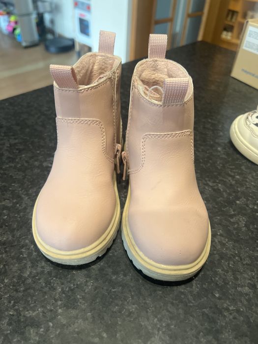 Водоустойчиви боти H&M