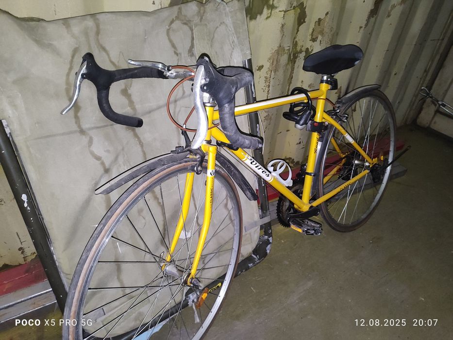 Продам велосипед шоссейный.