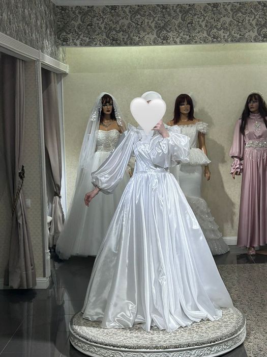 Той көйлек сатылады