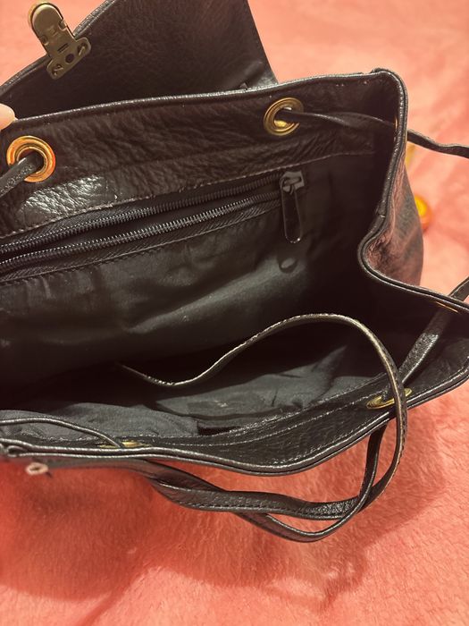 Ghiozdan piele naturala, nou, negru, cochet si elegant