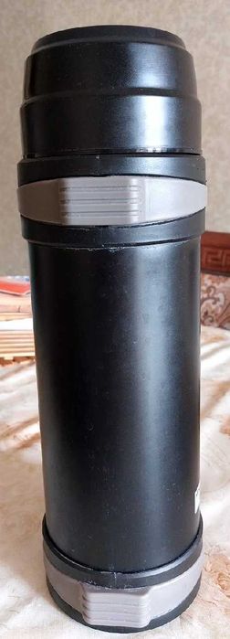 Термос    2,5 л.