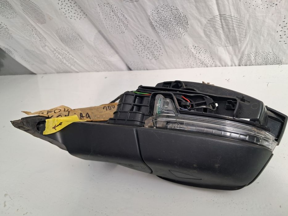 Огледало ляво Skoda Kodiag