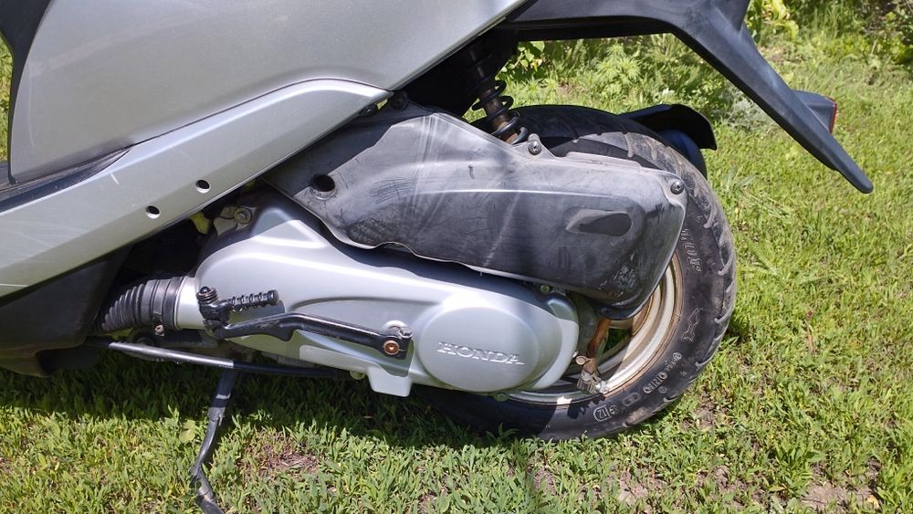 Скутер Honda dio af 68