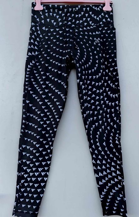 Adidas оригинален дамски клин нов Л размер