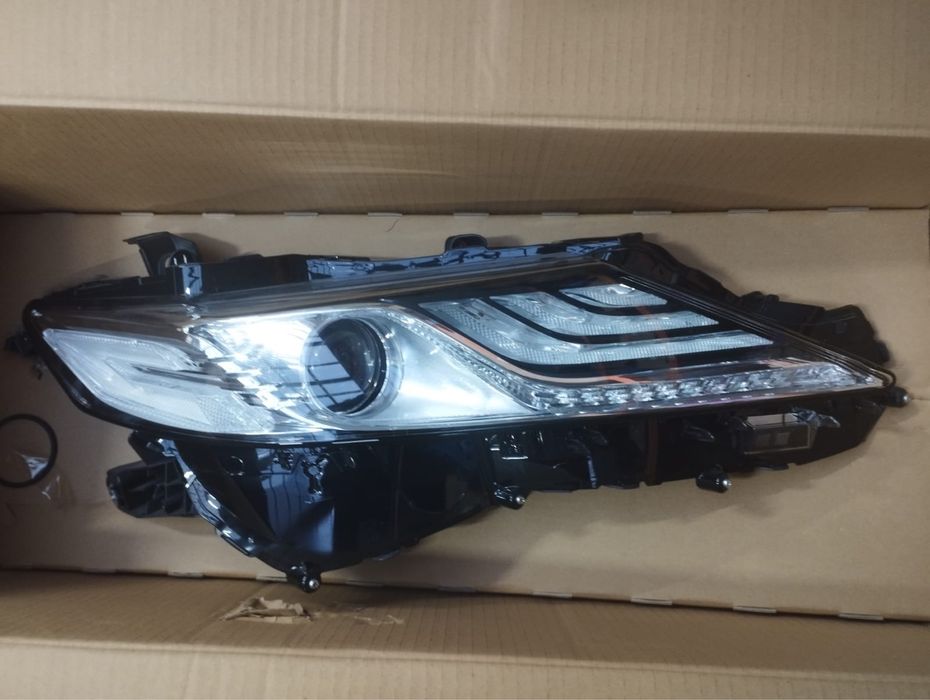 Фары на тойота камри 70