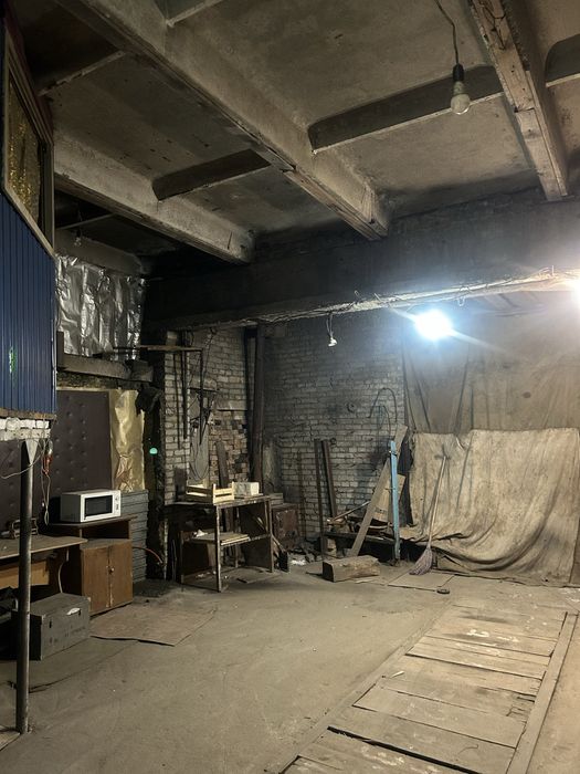 Сдам бокс возле солнечного