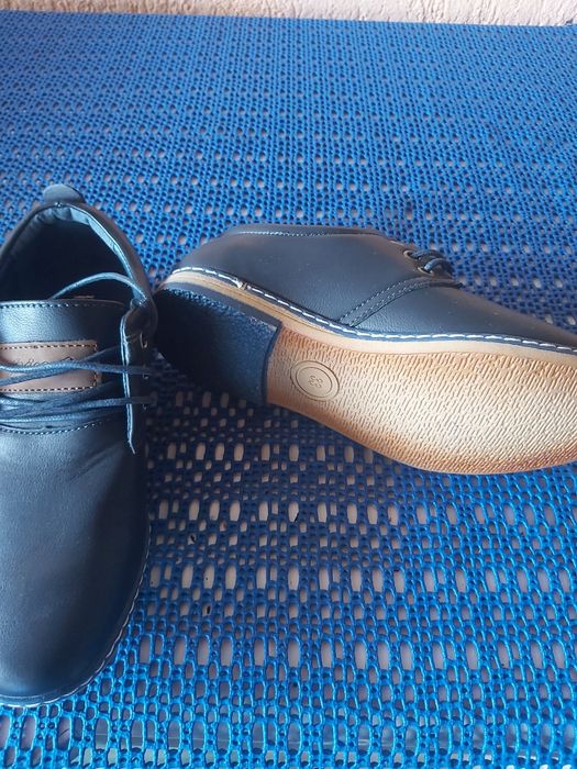 De vinzare pantofi