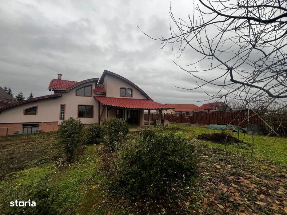 Casă individuală , Lăpușel ,25 ari teren