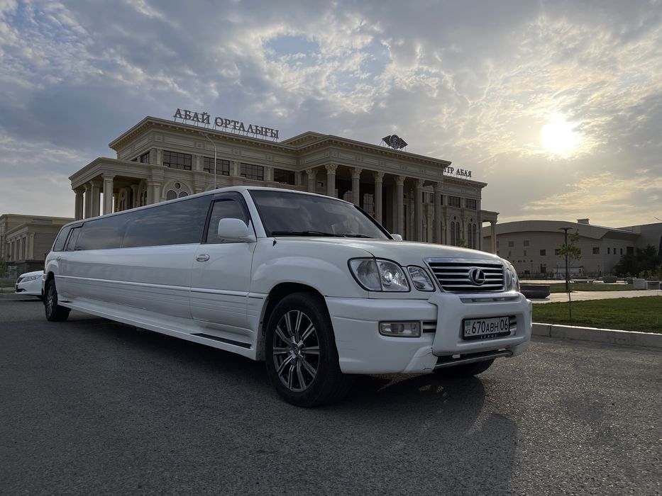 Продам лимузин Lexus LX 470