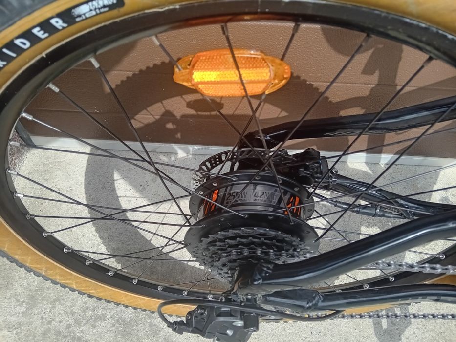 Vand bicicleta electrica MTB ,  Rockrider E-ST 500, pt.  copii 8-12 ani  sau adulti cu inaltimea maxima 1.65 m