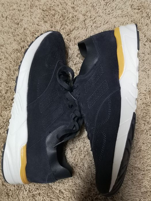 Lee Cooper, noi, 45