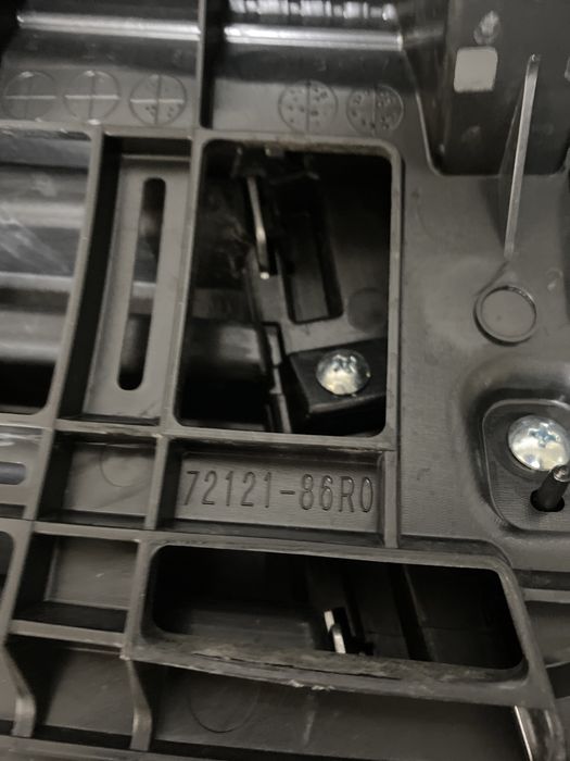Grila radiator Suzuki Vitara an 2019-2021