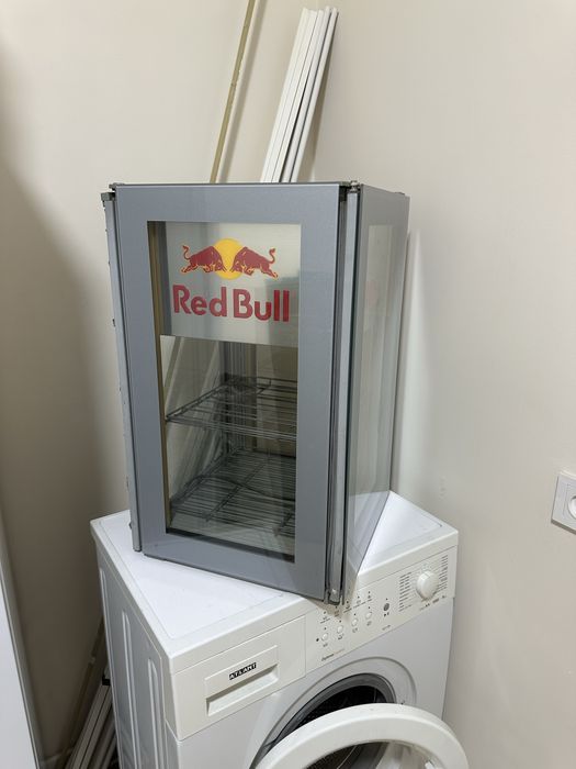 Холодильник Red-buL