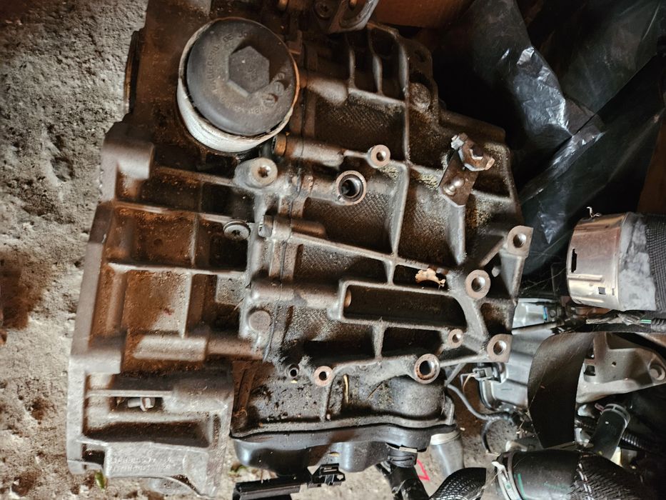 Автоматична скоростна кутия за Vw Alltrak 2.0dizel 240ks 2017god