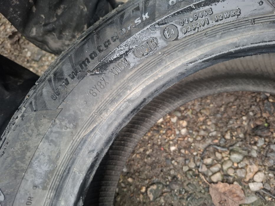 Vand 1  sau 2 anvelope  185 55 15 bune  de iarna