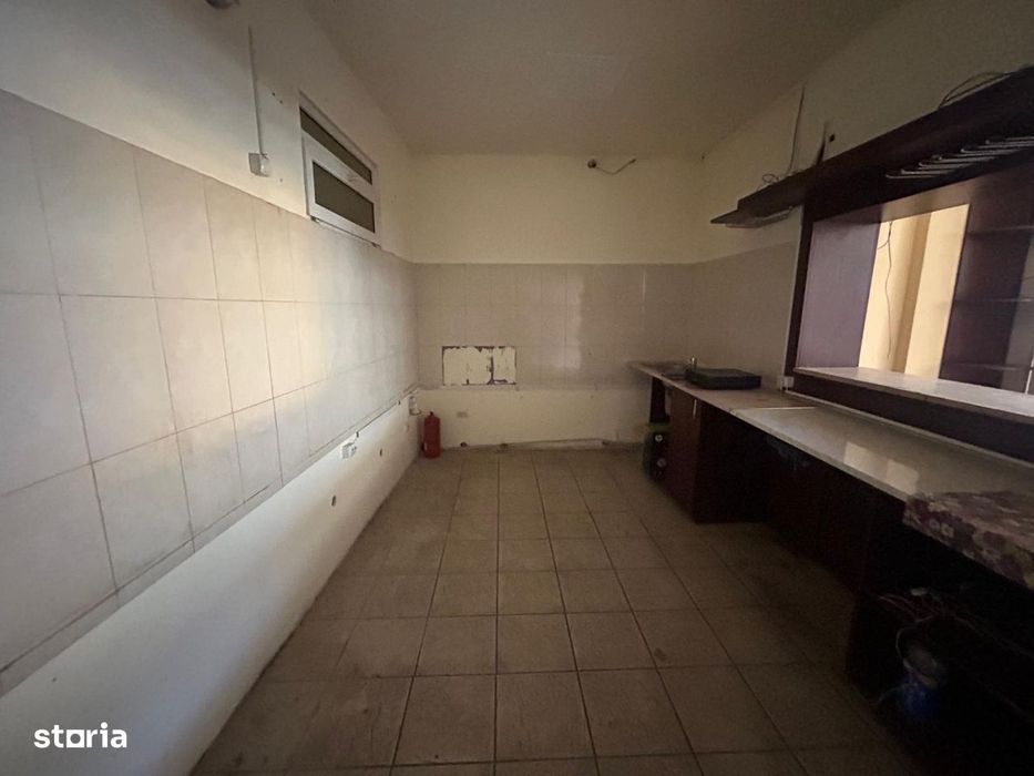 Spațiu Comercial De Vânzare – Zona Mărăței, Piatra Neamț P+M 145 Mp