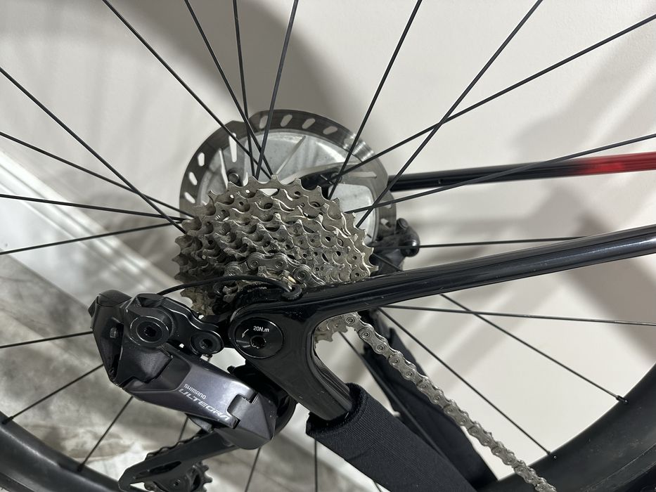 Cursiera Gravel Carbon Benotti ultegra di2