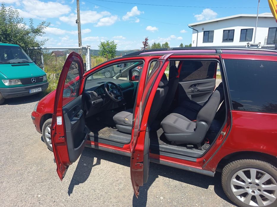 Volkswagen Sharan din anul 2007 Automată