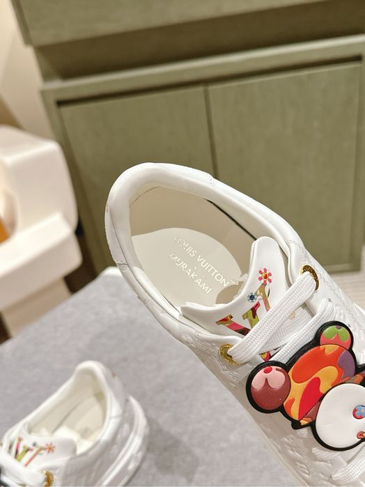 Adidasi Louis Vuitton x Murakami