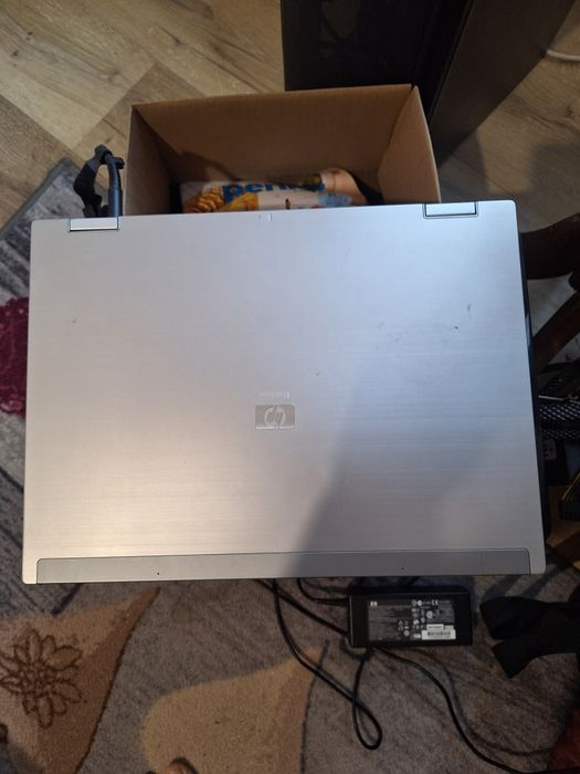 Laptop Hp Elitebook  Intel  dual core perfect functional