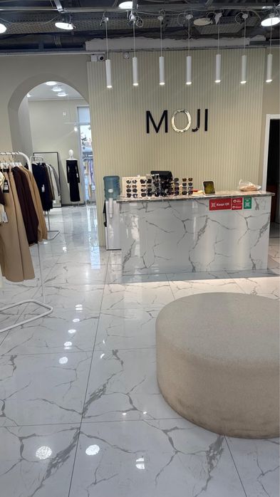 Сдается помещение под магазин одежды