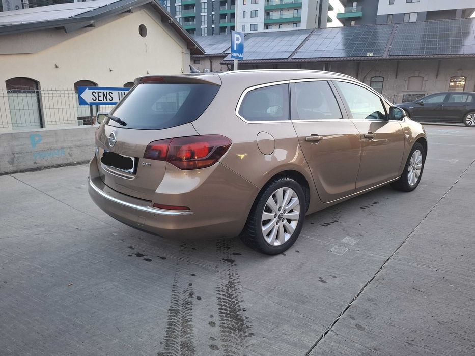 OPEL Astra 2015 — imagine 4