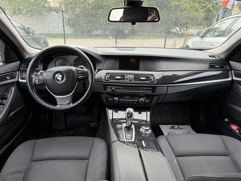 BMW 5 Series 2012 — imagine 5