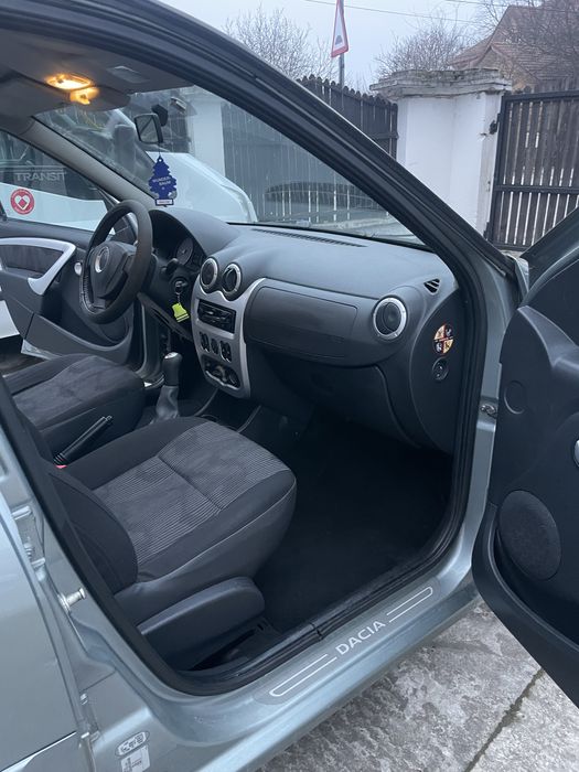 Vand Dacia Logan 1.4MPI + GPL de fabrica