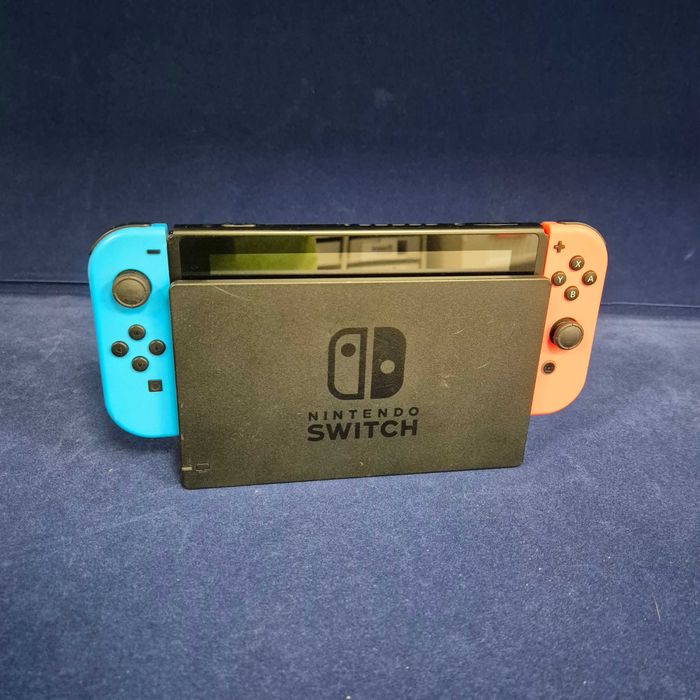 Consola Nintendo Switch ( B33456.1 /Ag28 Doi Baieti ) Garantie 2 ani !