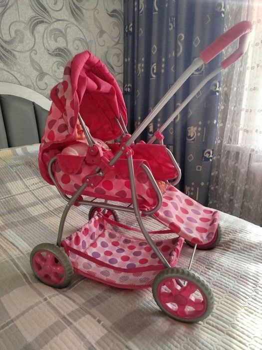 Продаётся детская коляска в хорошем состоянии