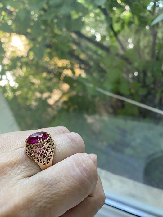 Перстень с рубином советское золото