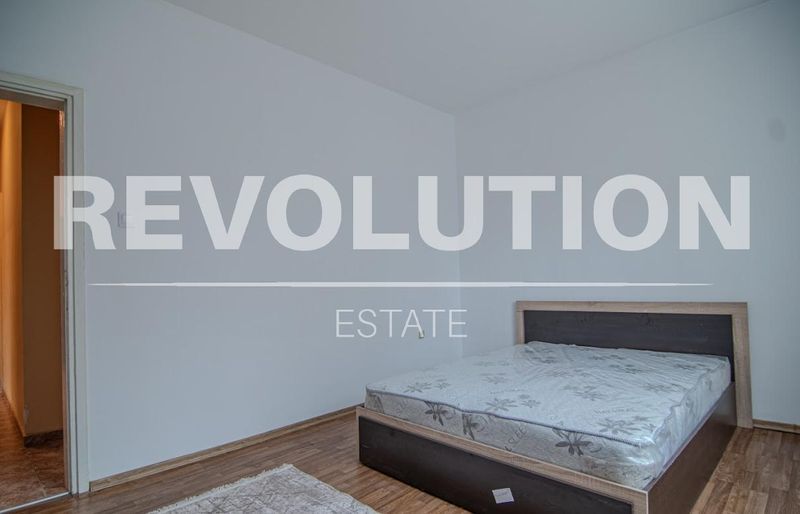 Тристаен апартамент в района на Кършияка