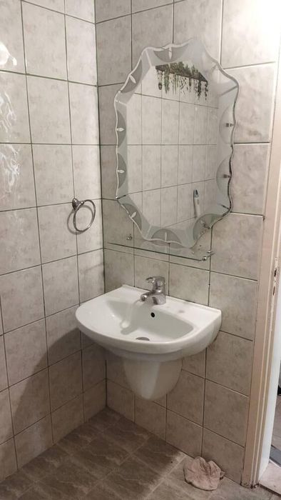 Дава се под наем Двустаен апартамент в Бургас, Възраждане - 72 кв.м за 357 € - Снимка #4