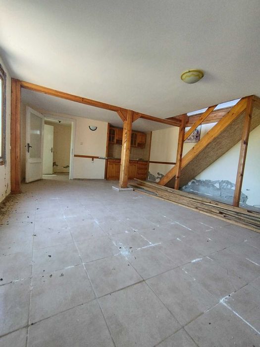 Продава се Къща в с. Кошничари, Област Търговище - 150 кв.м за 306 €/кв.м - Снимка #10