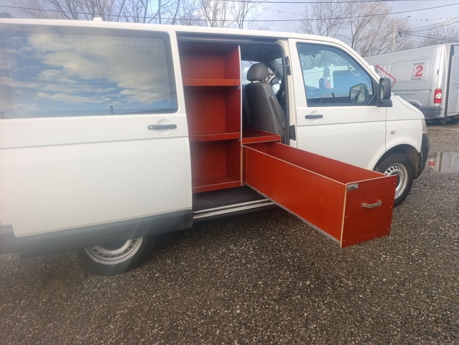 Volkswagen Transporter T5 2.5 tdi 2009