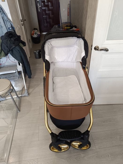 Коляска Adamex