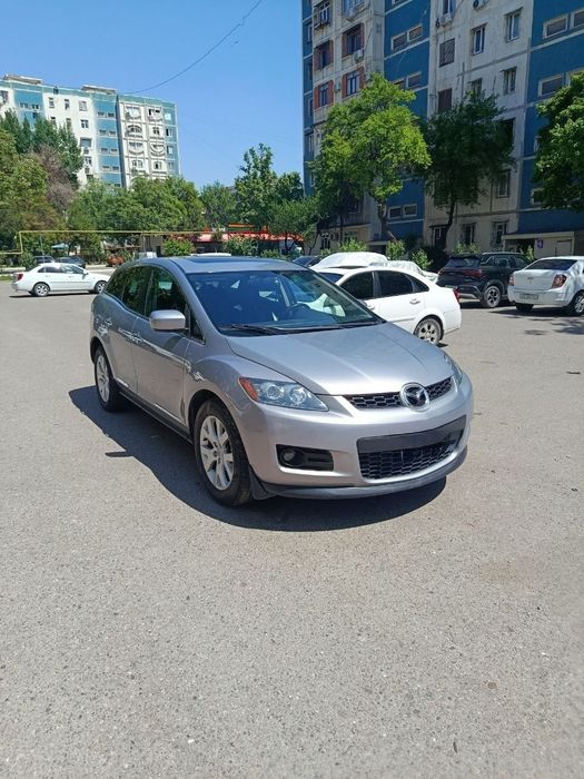 Продается автомобиль Мазда сх 7.