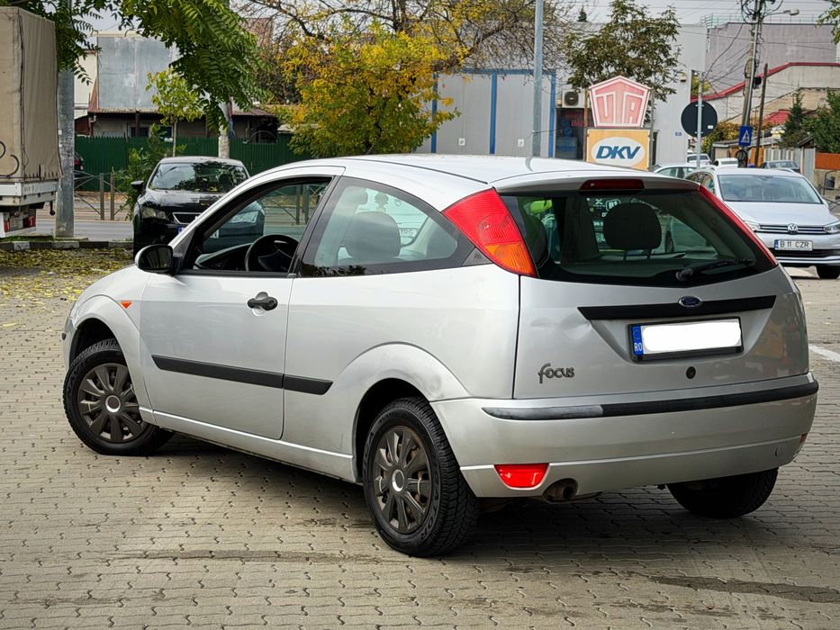 Ford Focus/1.6 Benzina/599€