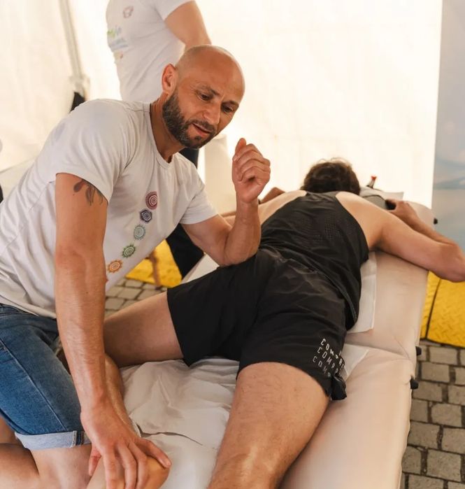 Masaj profesionist -terapeuric, de relaxare, anticelulitic, reflexoterapie, recuperare ușoară, la domiciliu.