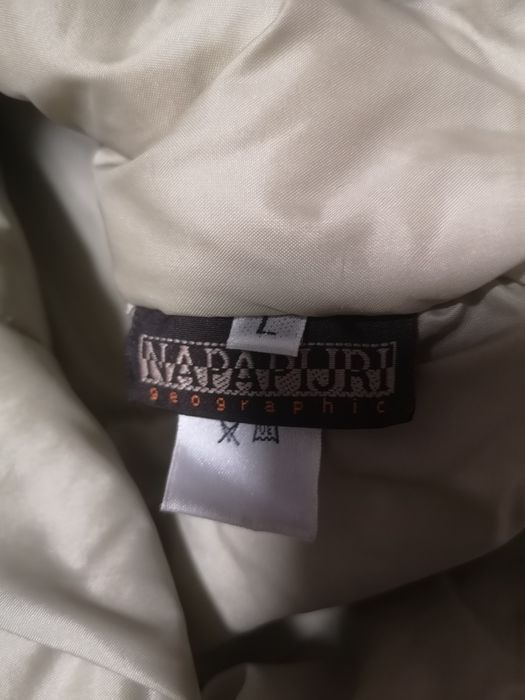 Яке Napapijri geographic