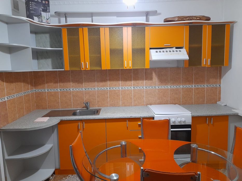 Продам кухонный гарнитур