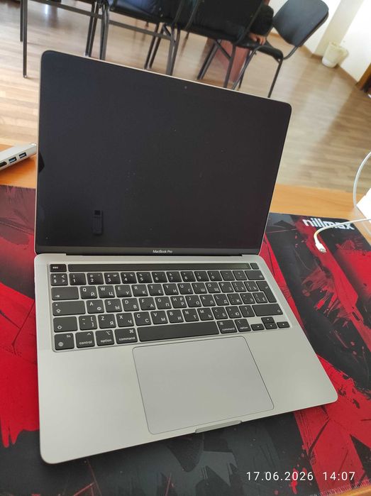 Macbook Pro M1 8/256 13,3 inch