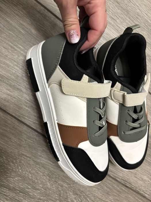 Юношески обувки LC Waikiki