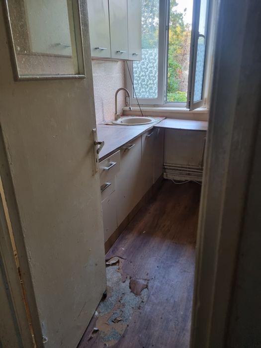 Vând apartament 2camere 52m în tudor vladimirescuBucsinescu