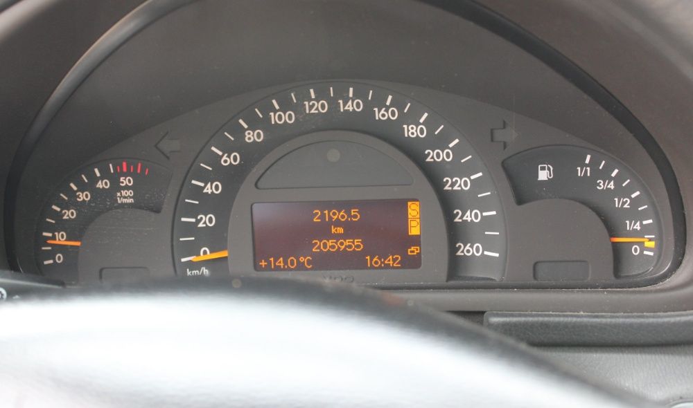 НА ЧАСТИ!!!  Mercedes W203 C220cdi Комби / Мерцедес В203