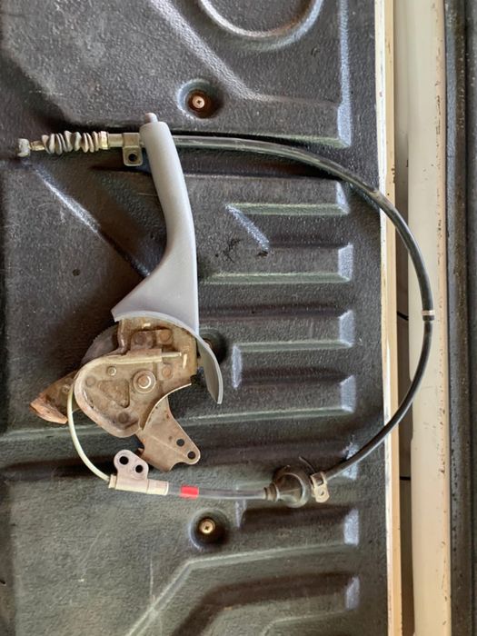 Запчасти на Хайлюкс пикап