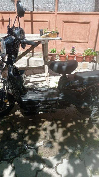 Продам электронный скутер