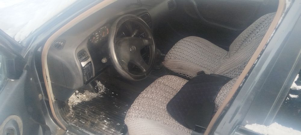 Нисан примера р10