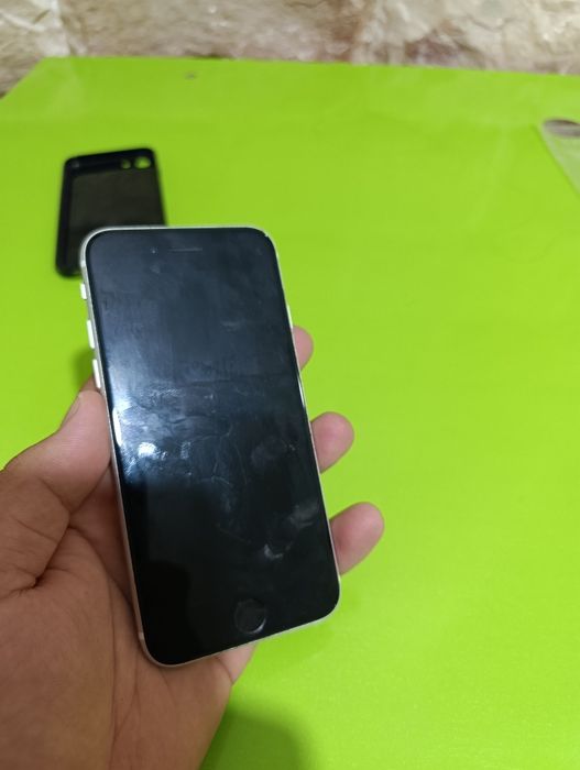 iphone se 2 idealni